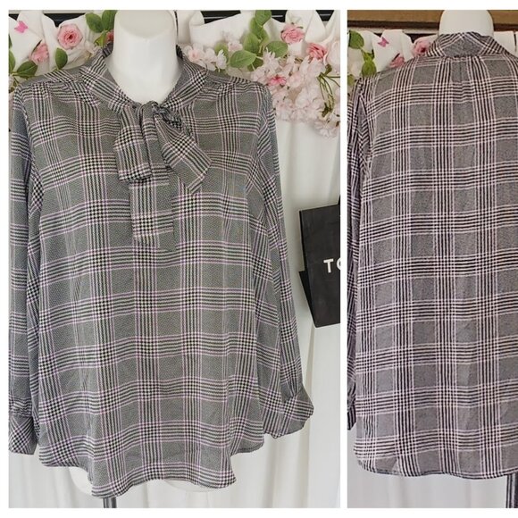 Torrid High Neck Long Sleeves Size 4 - Picture 1 of 4